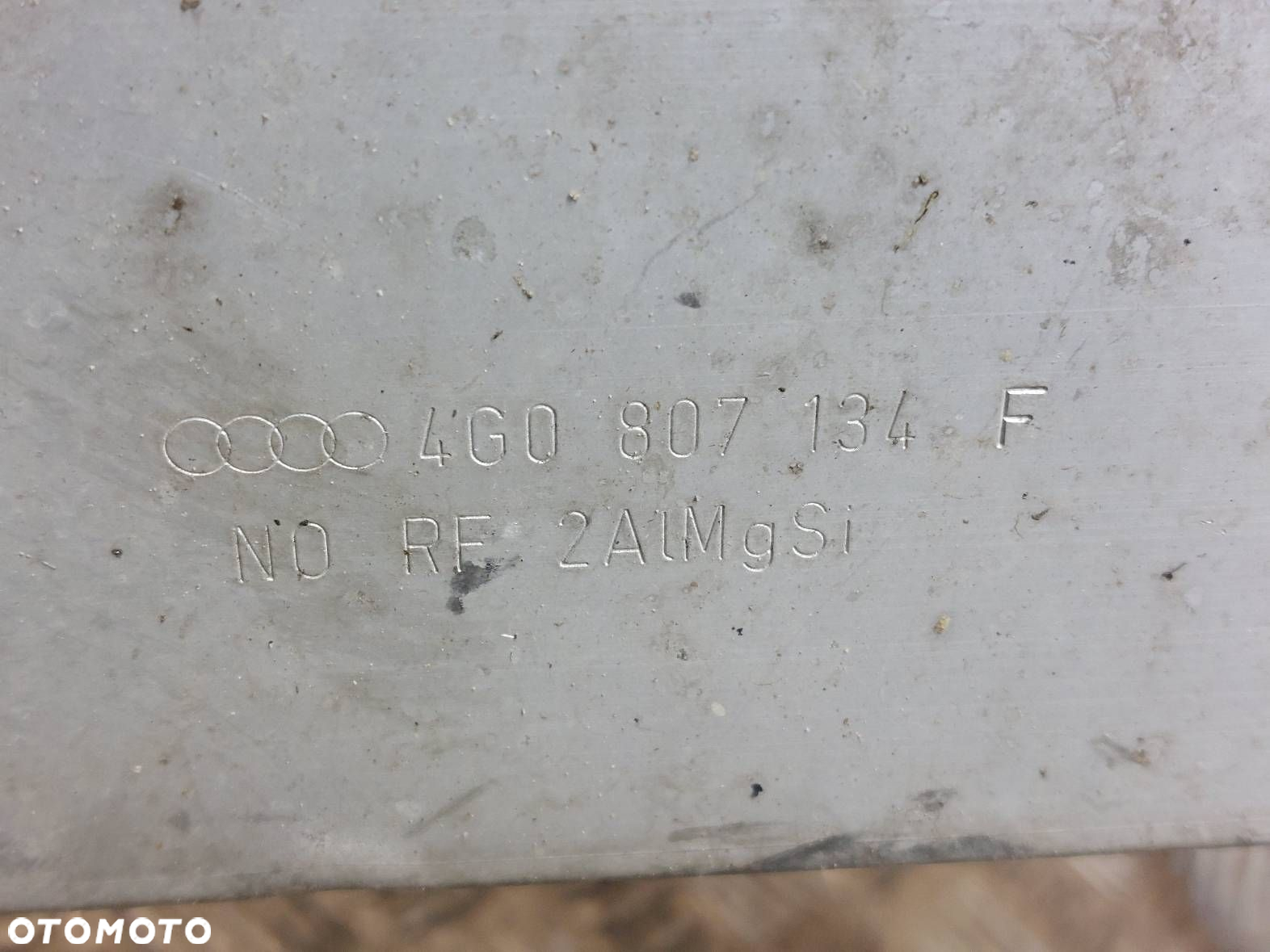 BELKA POD ZDERZAK PRZÓD AUDI A7 4G 4G0807133F 4G0807134F - 3