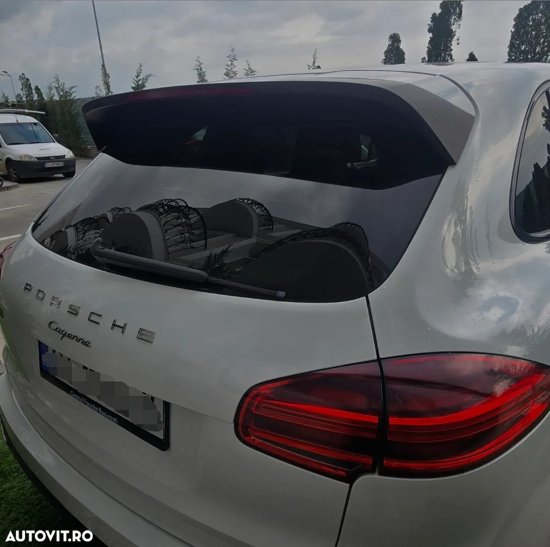 Porsche Cayenne Diesel Platinum Edition - 7
