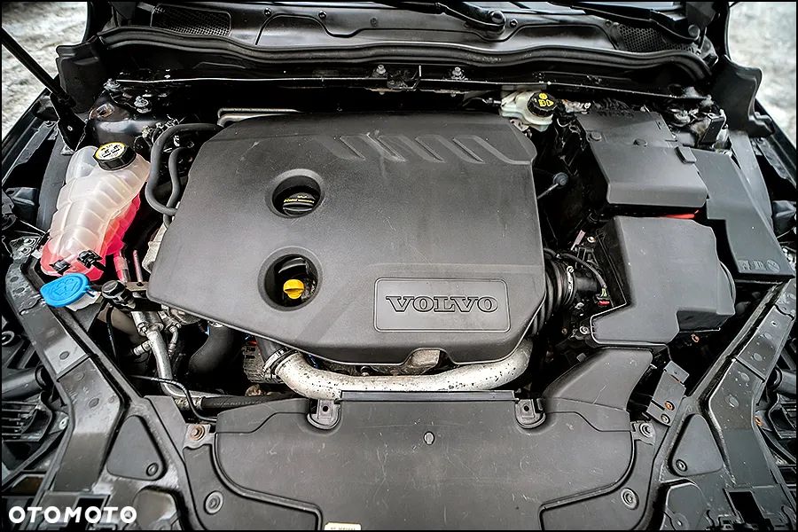 Volvo V40 D2 Summum - 39