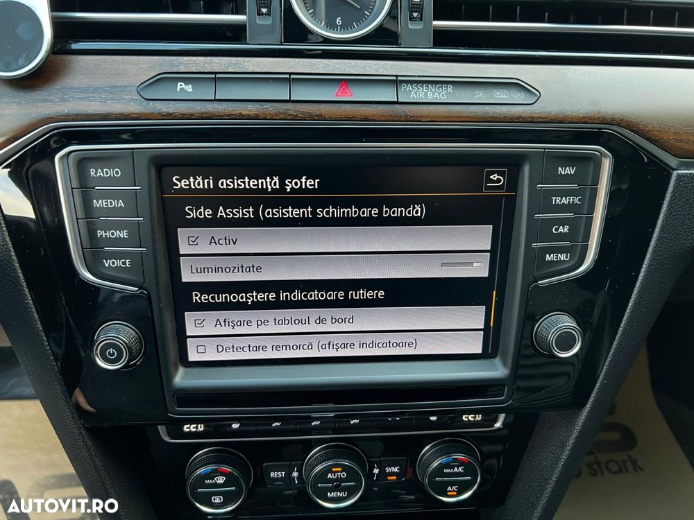 Volkswagen Passat Alltrack 2.0 TDI DSG 4Motion - 30