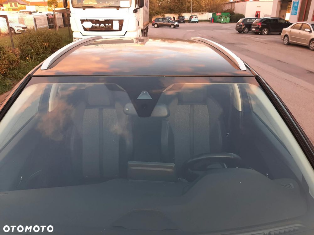 Peugeot 3008 1.2 PureTech Allure S&S - 22