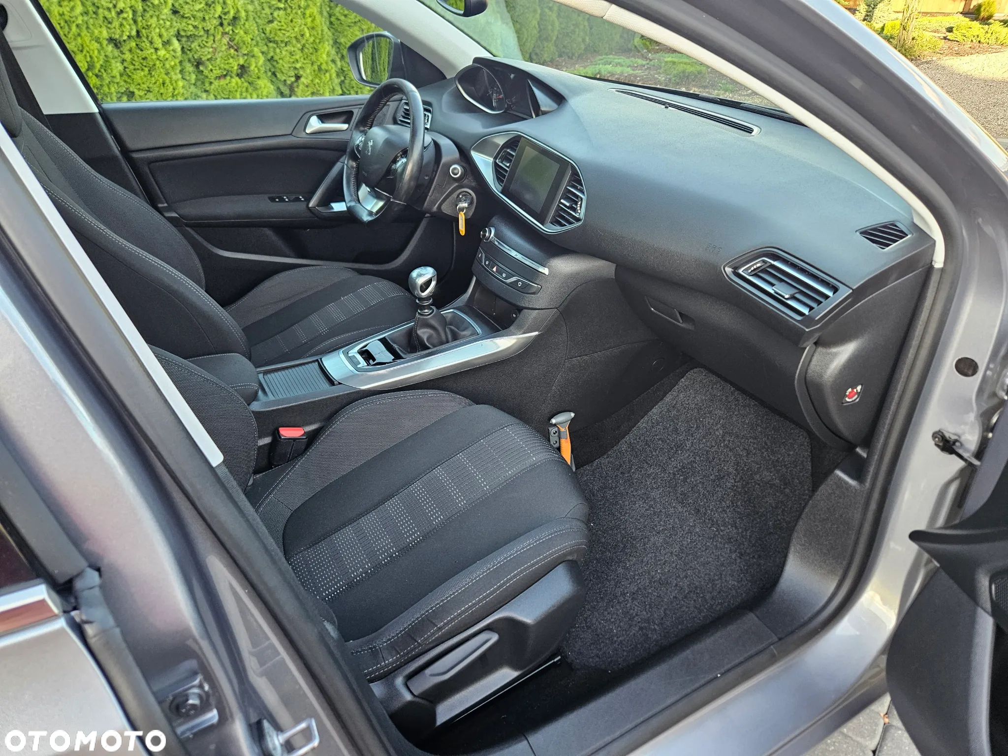 Peugeot 308 1.2 PureTech GPF Active Pack Business S&S - 6