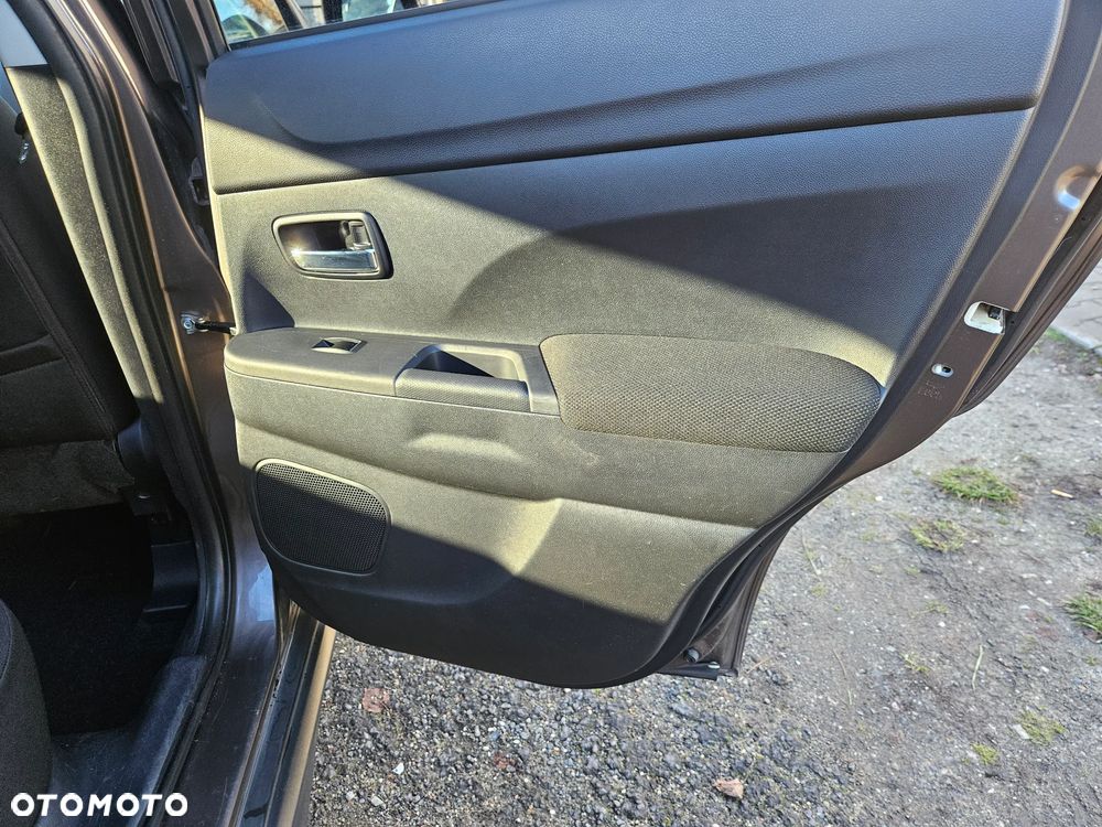 Mitsubishi ASX 1.8 DI-D 2WD Edition - 18