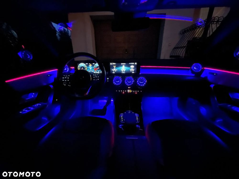 Mercedes-Benz CLA 200 AMG Line 7G-DCT - 10