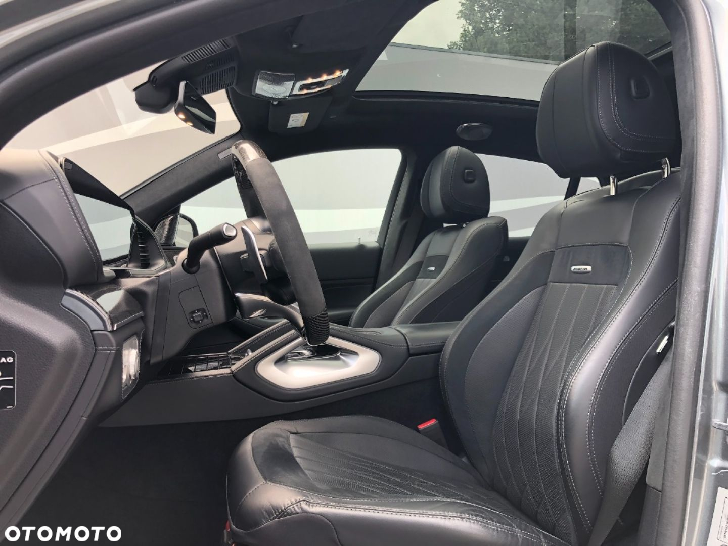 Mercedes-Benz GLE - 26