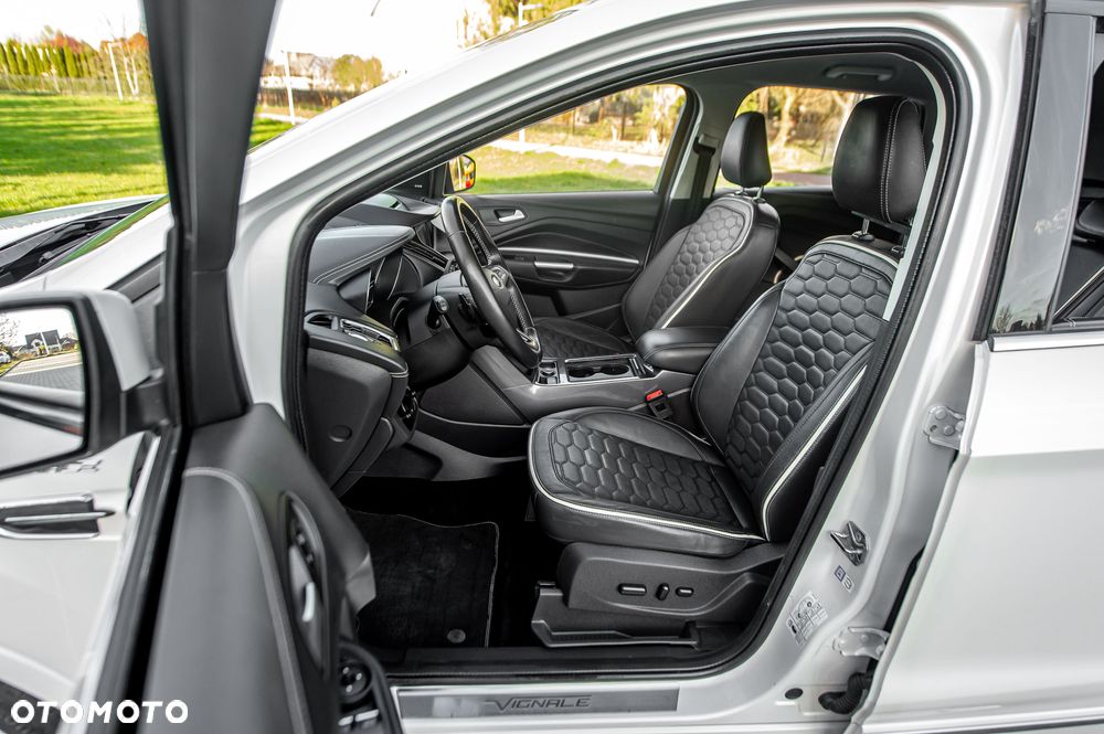 Ford Kuga 2.0 TDCi 4x4 Vignale - 19