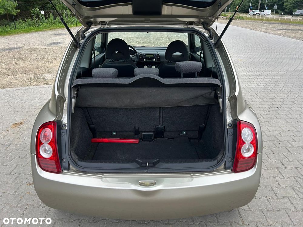 Nissan Micra 1.4 Active Luxury - 8