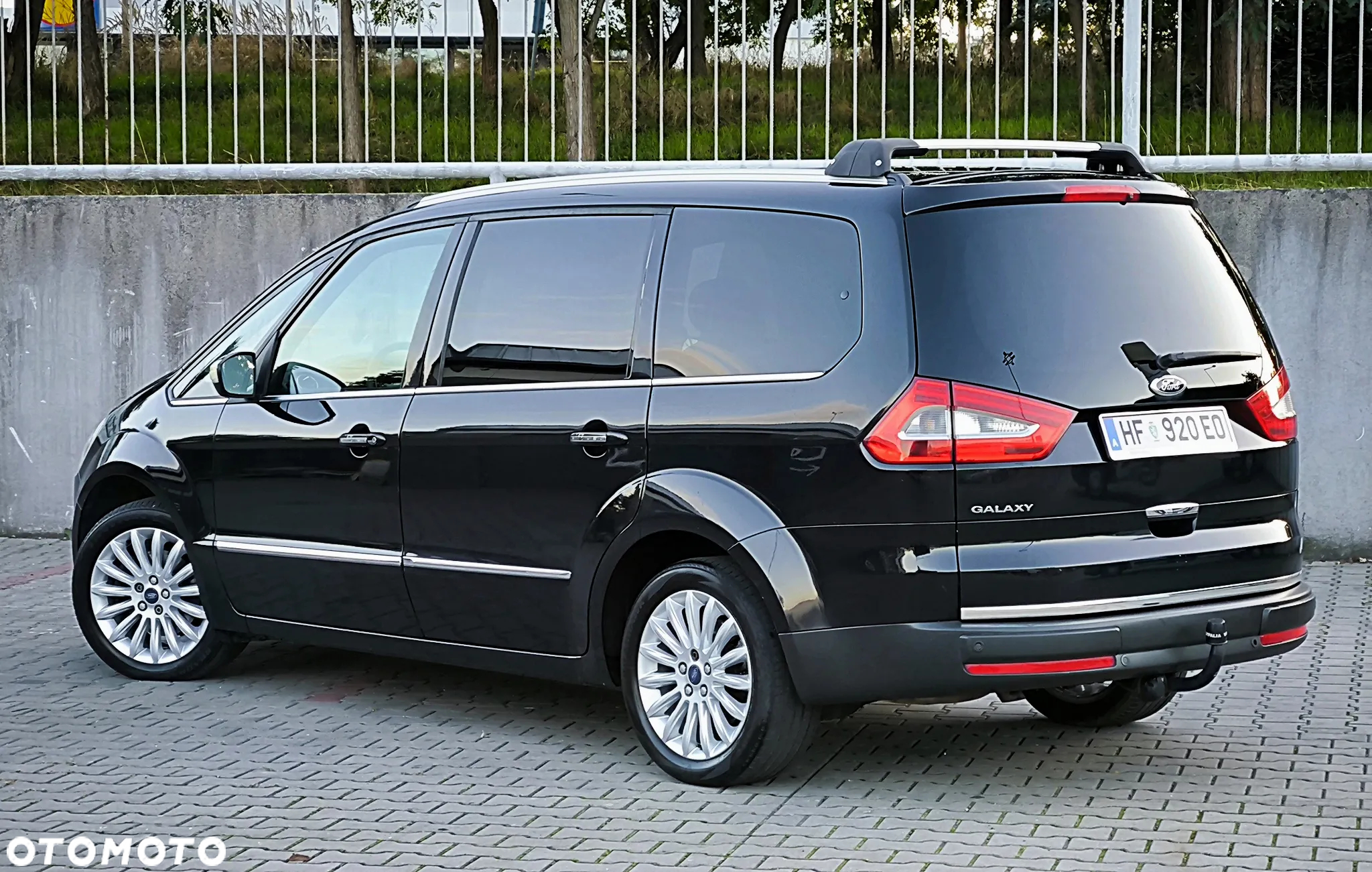 Ford Galaxy 2.0 TDCi Titanium - 4