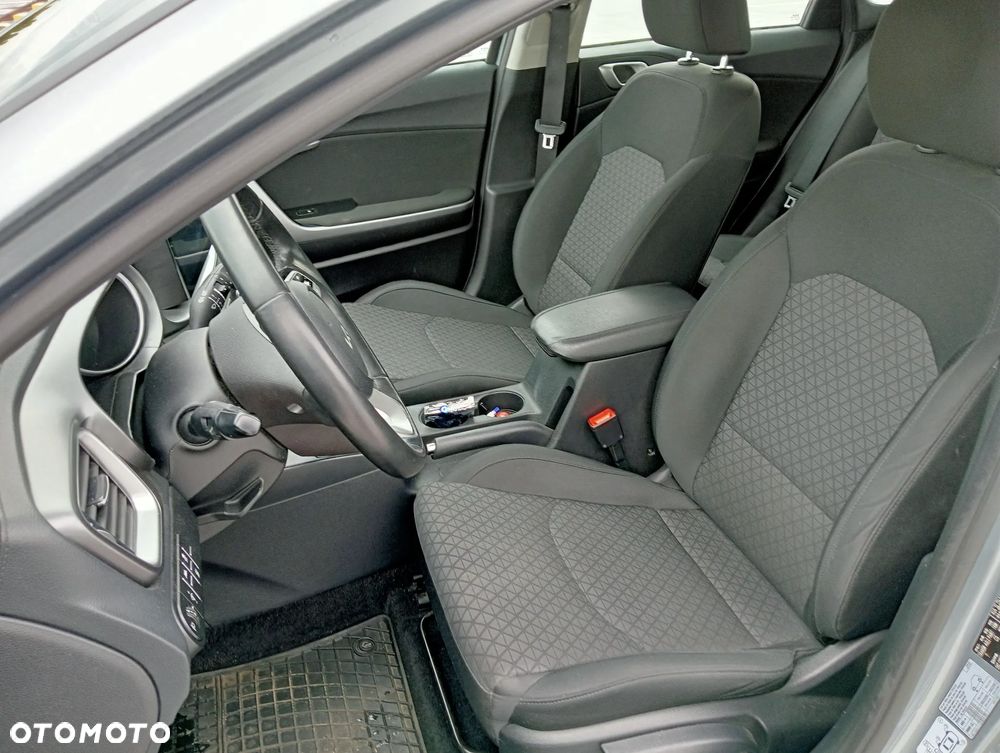Kia Ceed 1.0 T-GDI M - 13