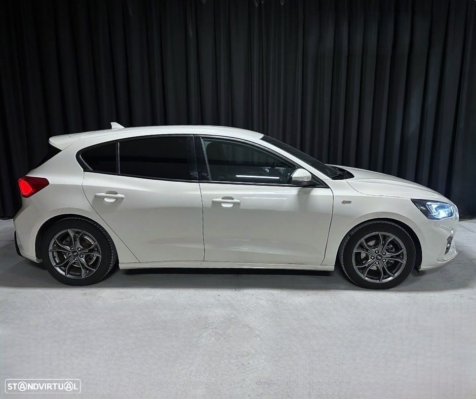Ford Focus 1.0 EcoBoost ST-Line - 8