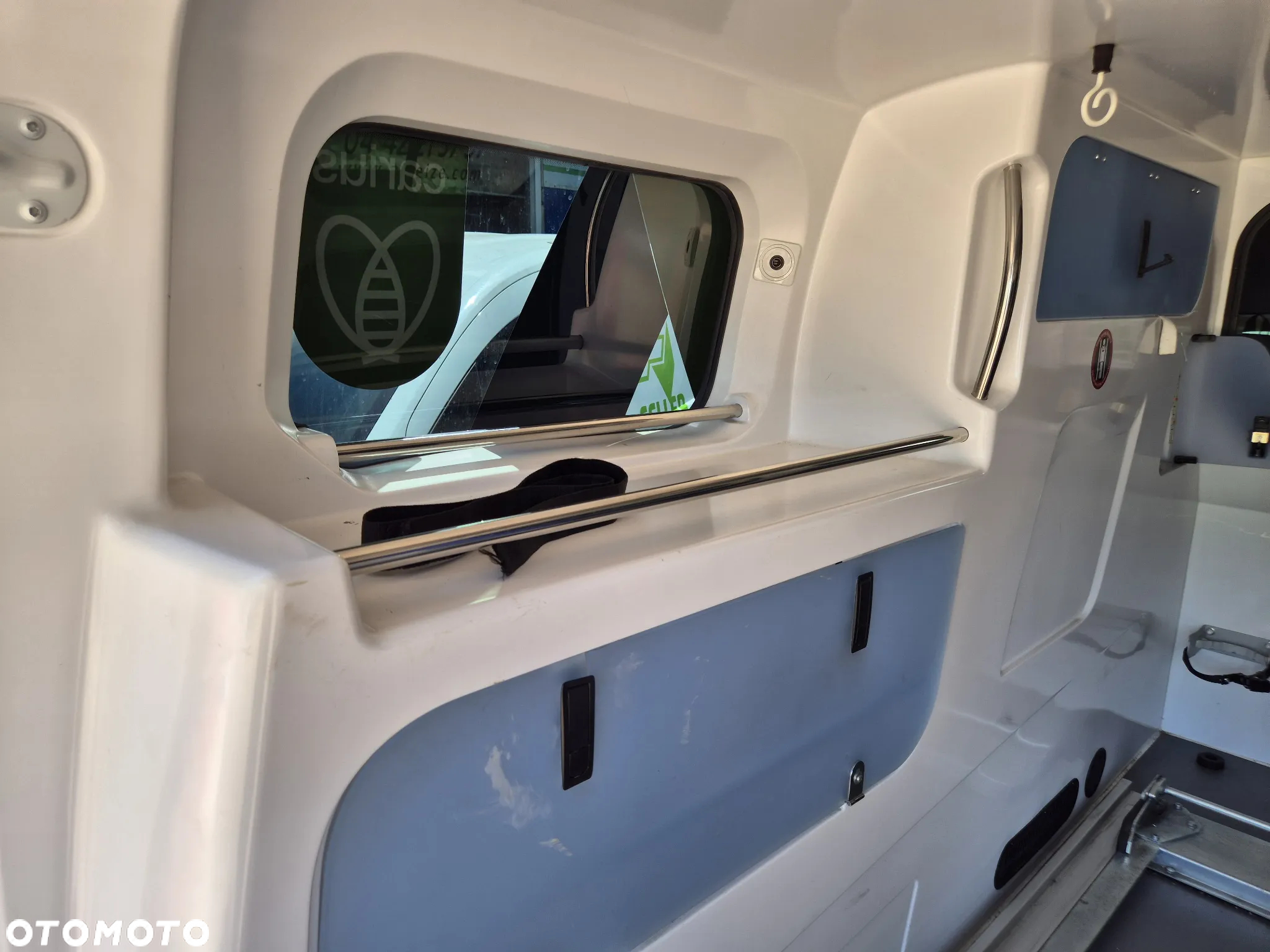 Renault TRAFIC - 22