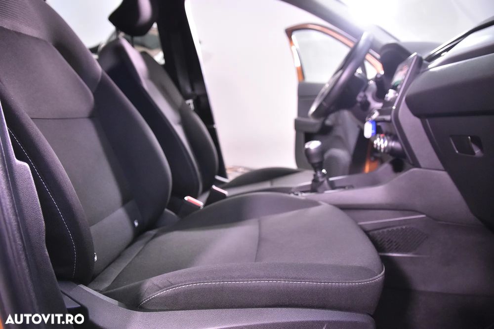Renault Captur - 11