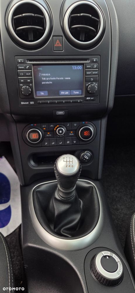 Nissan Qashqai 1.6 dCi 4 x 4 DPF Start/Stop tekna - 28