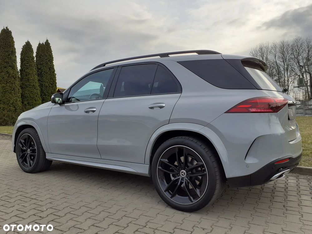 Mercedes-Benz GLE 300 d 4Matic 9G-TRONIC AMG Line - 9