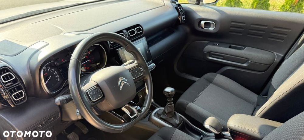 Citroën C3 Aircross PureTech 110 Stop & Start OPF LIVE - 8