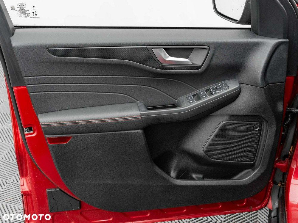 Ford Kuga 2.5 FHEV FWD ST-Line X - 11