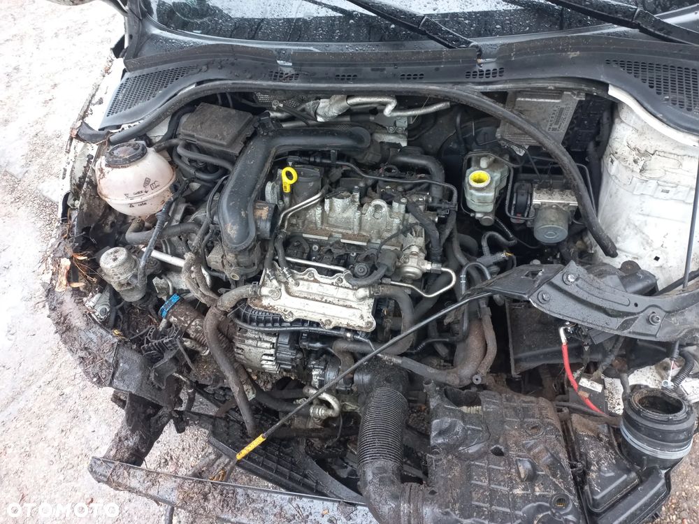 Skoda Rapid 1.0 TSI 110km 18r silnik kompletny zbita miska