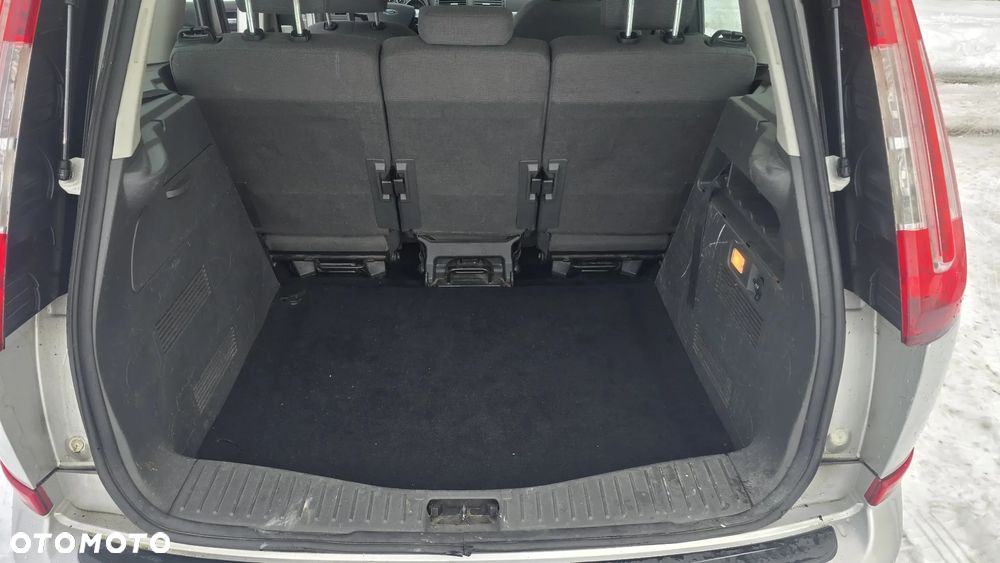 Ford C-MAX 1.8 Style+ - 29