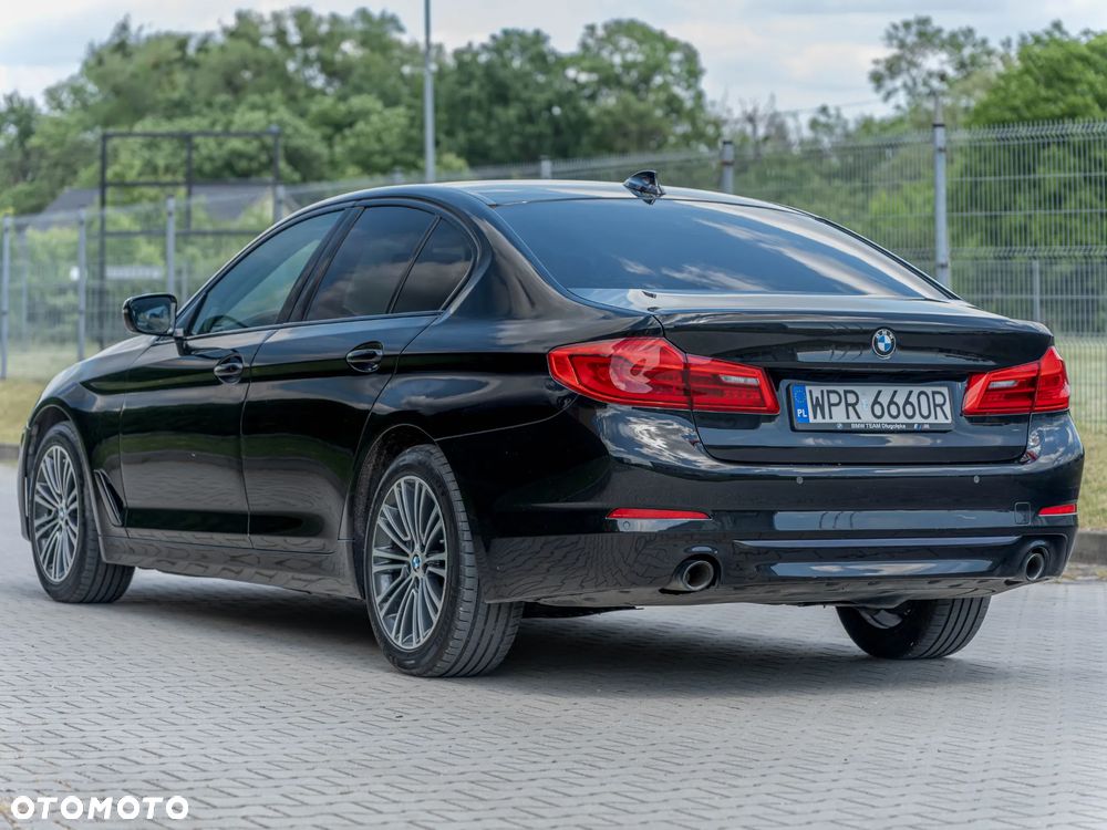 BMW Seria 5 520d Sport Line sport - 6
