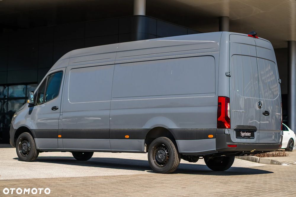 Mercedes-Benz Sprinter - 8