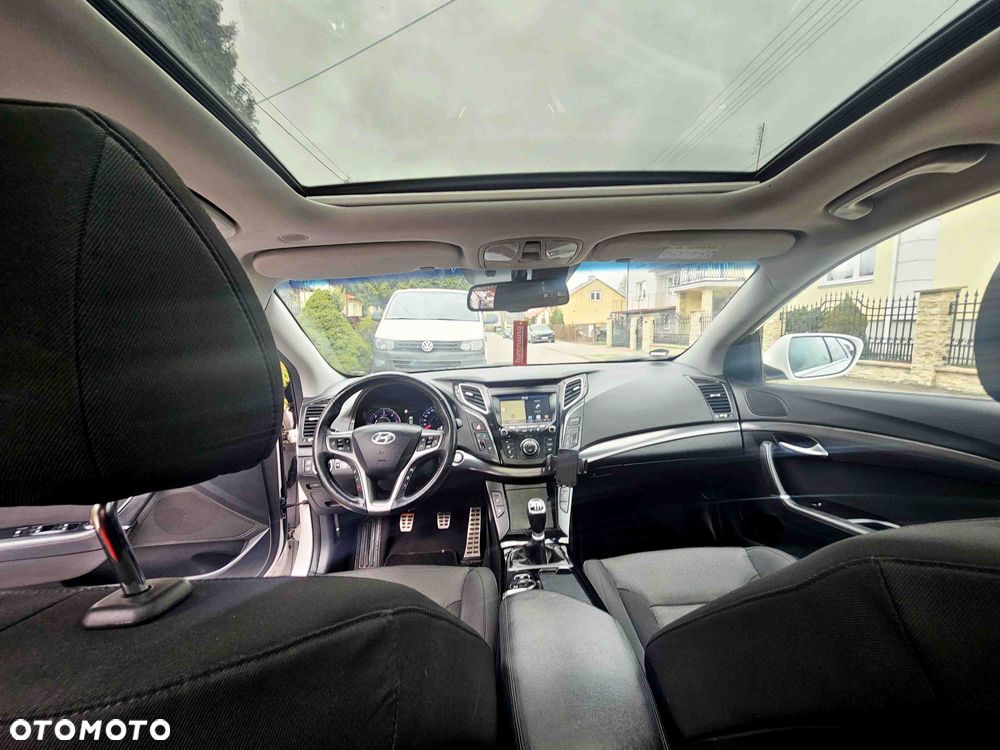 Hyundai i40 Kombi 1.7 CRDi Premium - 20