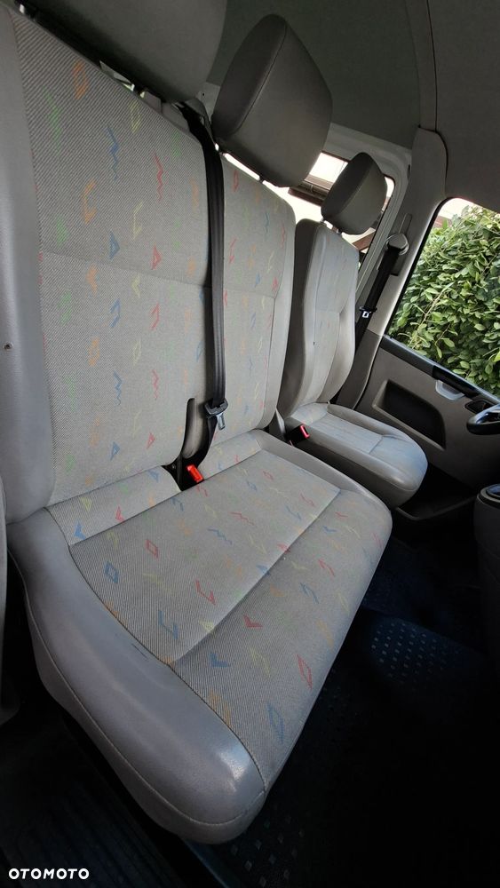 Volkswagen Caravelle L1 Trendline - 19
