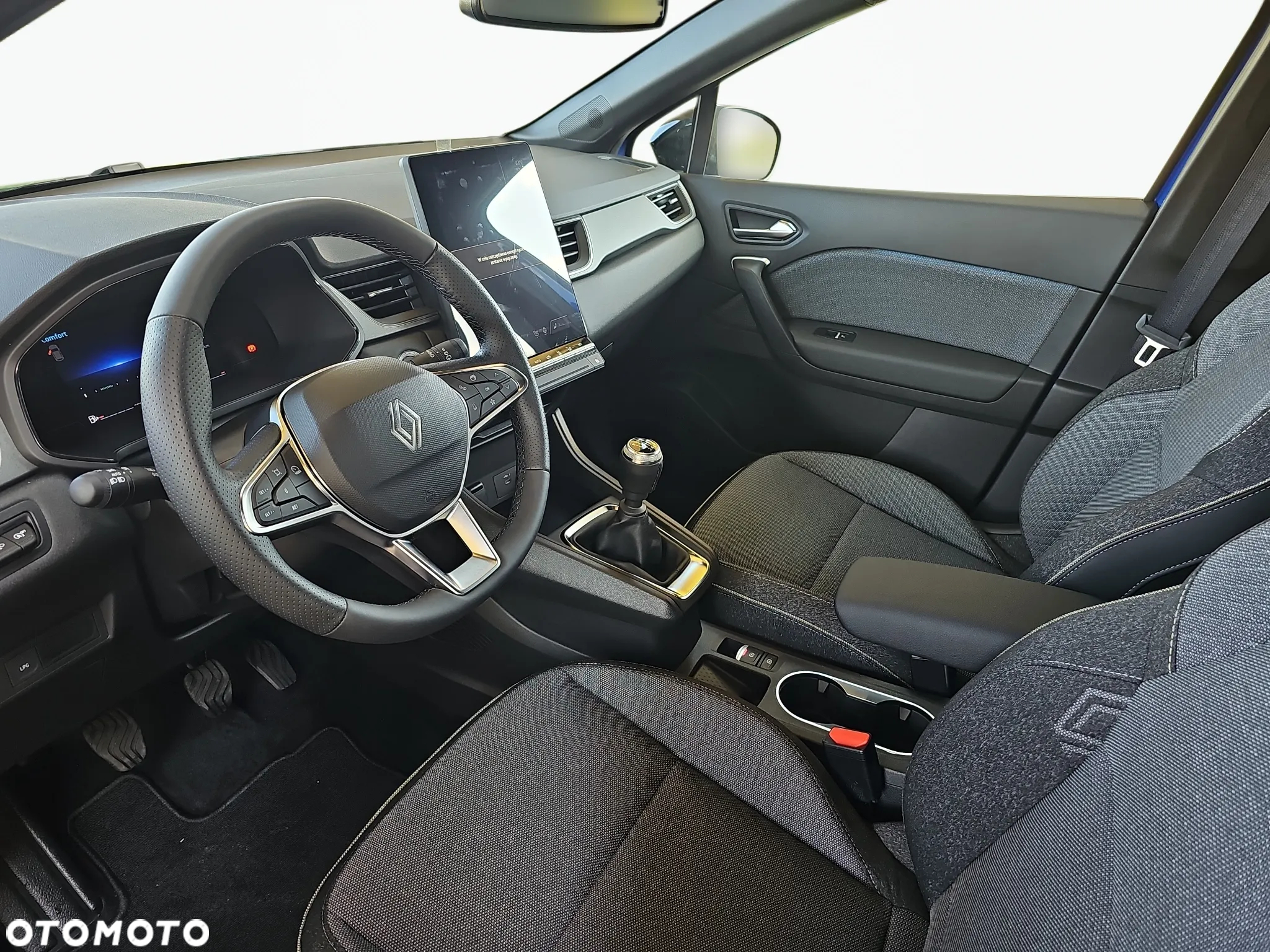 Renault Captur - 3