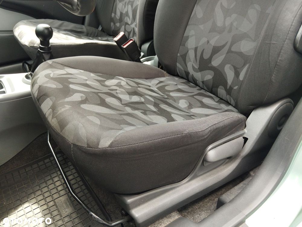 Suzuki Alto 1.0 Comfort - 12