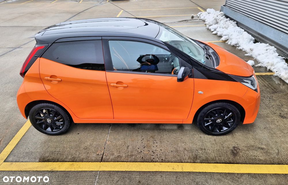 Toyota Aygo 1.0 VVT-i Color Edition - 13