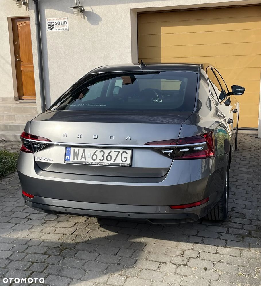 Skoda Superb 2.0 TDI SCR Style DSG - 6