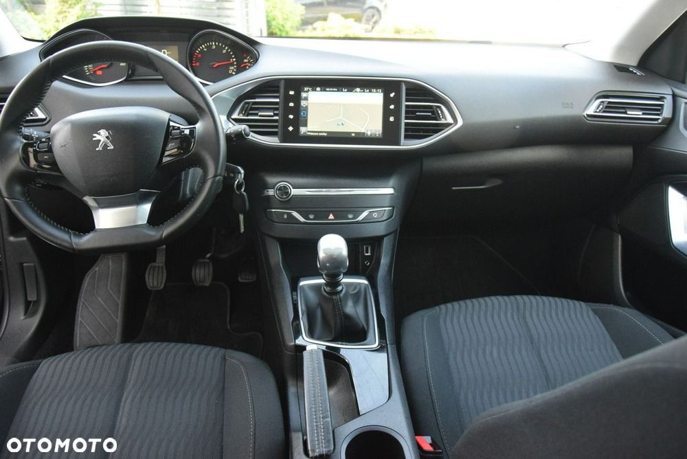 Peugeot 308 1.6 BlueHDi Active S&S - 29