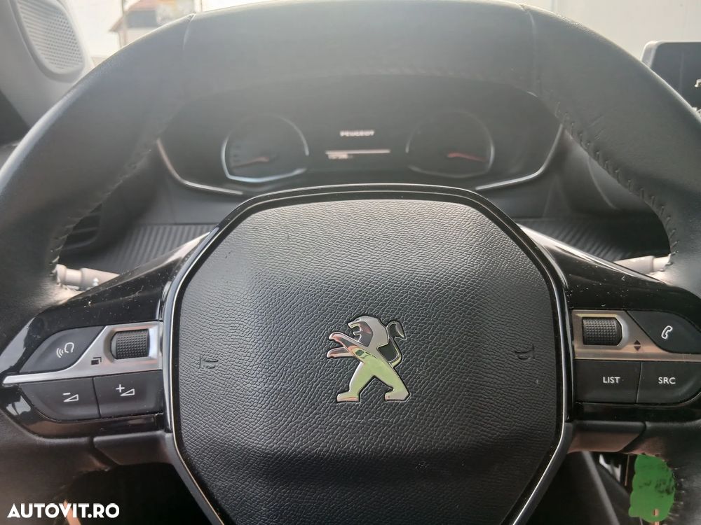 Peugeot 2008 PureTech 100 Active - 10