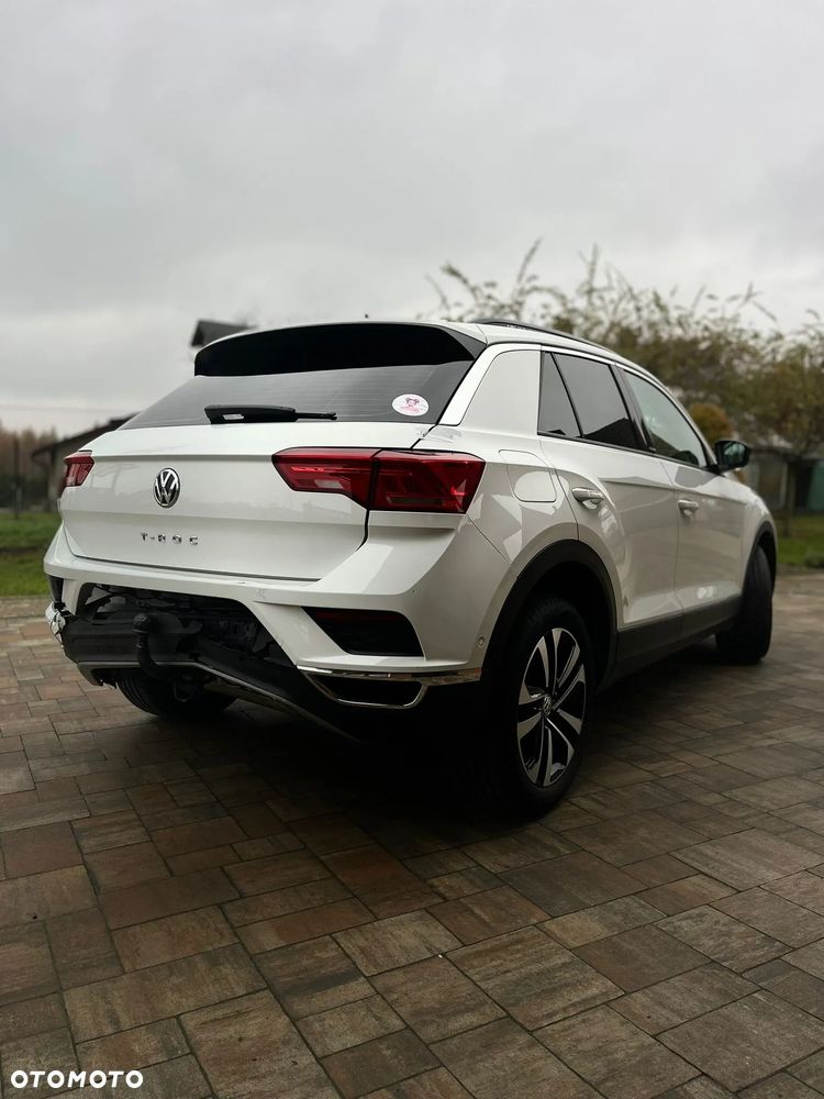 Volkswagen T-Roc 1.5 TSI ACT OPF IQ.DRIVE - 11