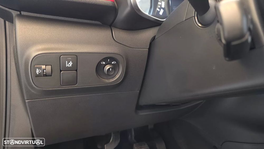 Citroën C3 1.2 PureTech Shine - 35