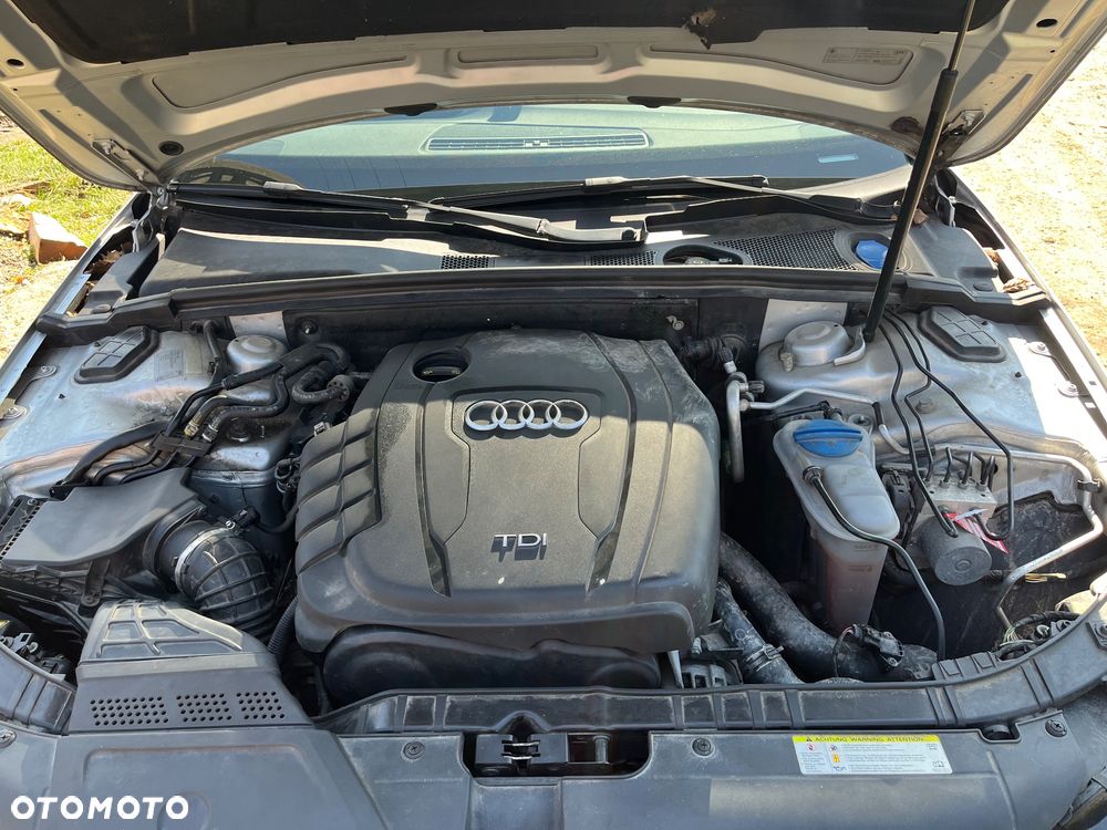 Audi A4 Avant 2.0 TDI Quattro - 10