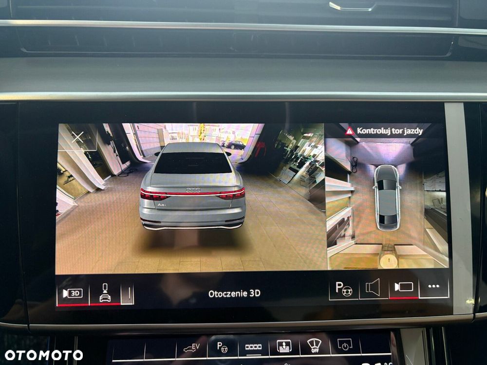 Audi A8 - 40