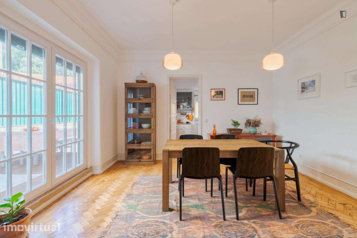 Quarto - localizado em Penha de França Lisbon - Grande imagem: 3/19