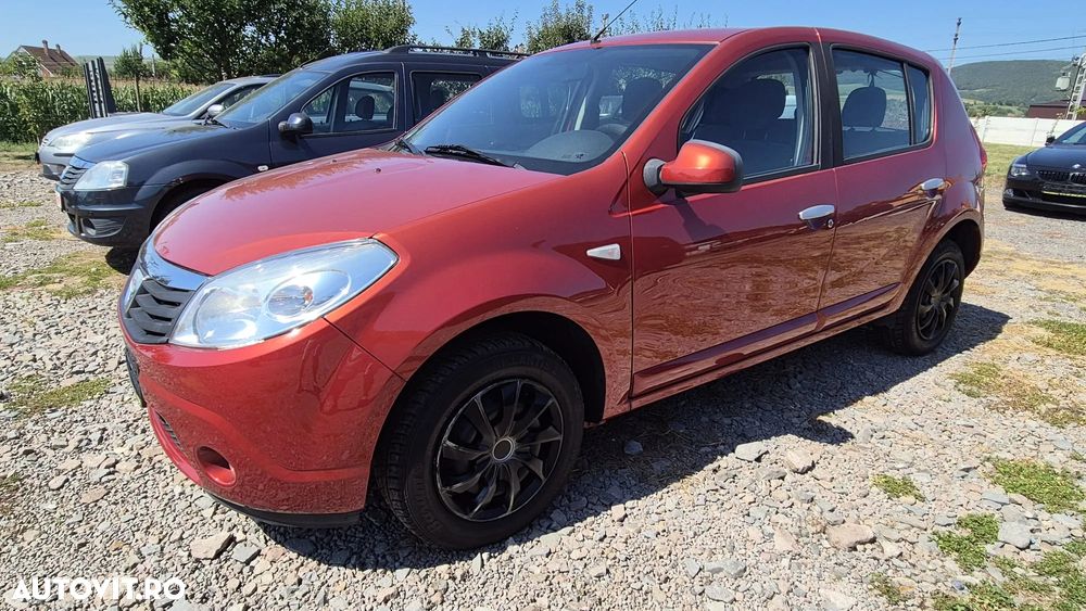 Dacia Sandero 1.2 16V 75 Laureate - 3