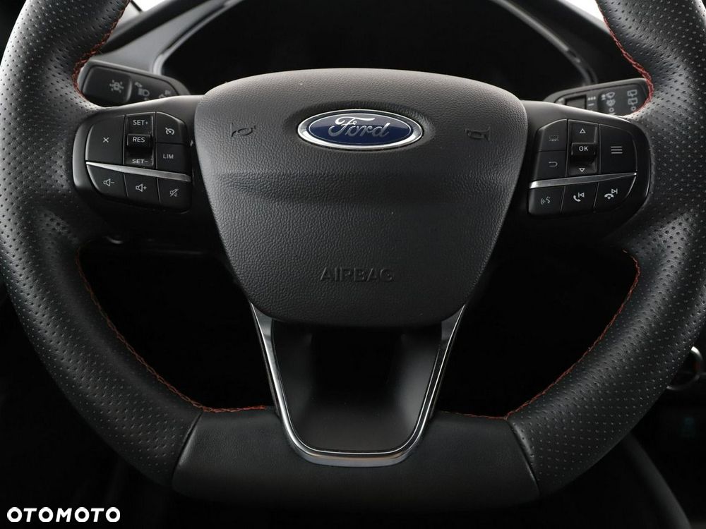 Ford Kuga 2.0 EcoBlue 4x4 ST-LINE X - 22