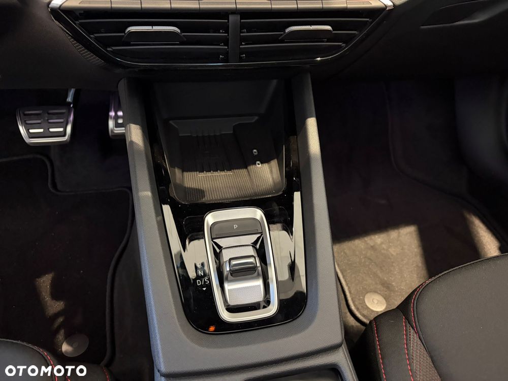 Skoda Octavia 2.0 TSI RS DSG - 18