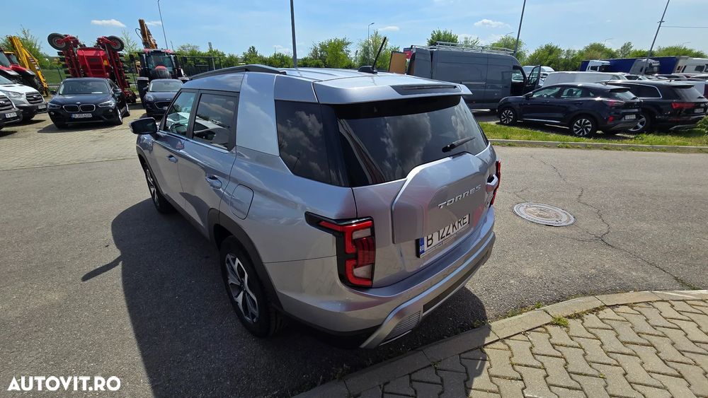 SsangYong Torres - 5