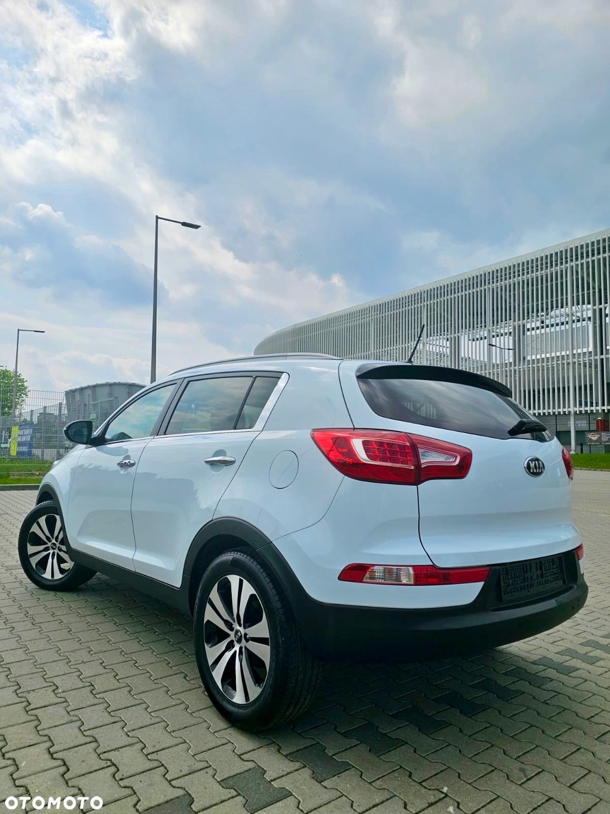 Kia Sportage 1.7 CRDI 2WD Dream-Team Edition - 8