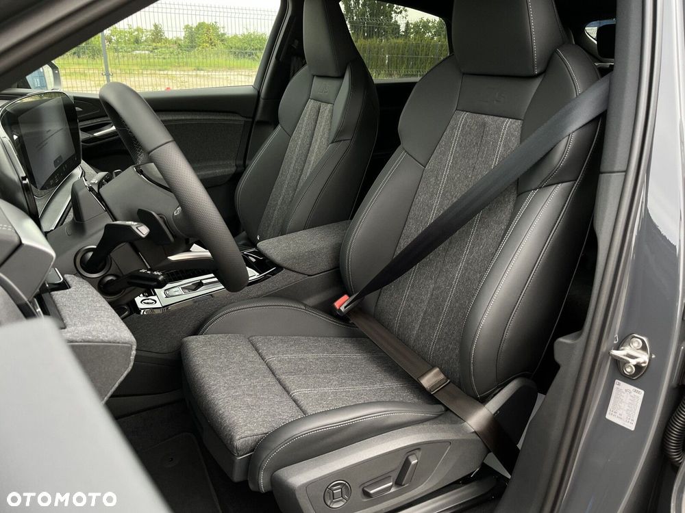 Audi Q6 e-tron - 24