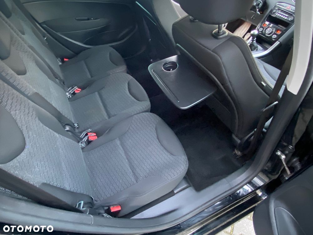 Peugeot 308 SW HDi FAP 110 Business Line - 19