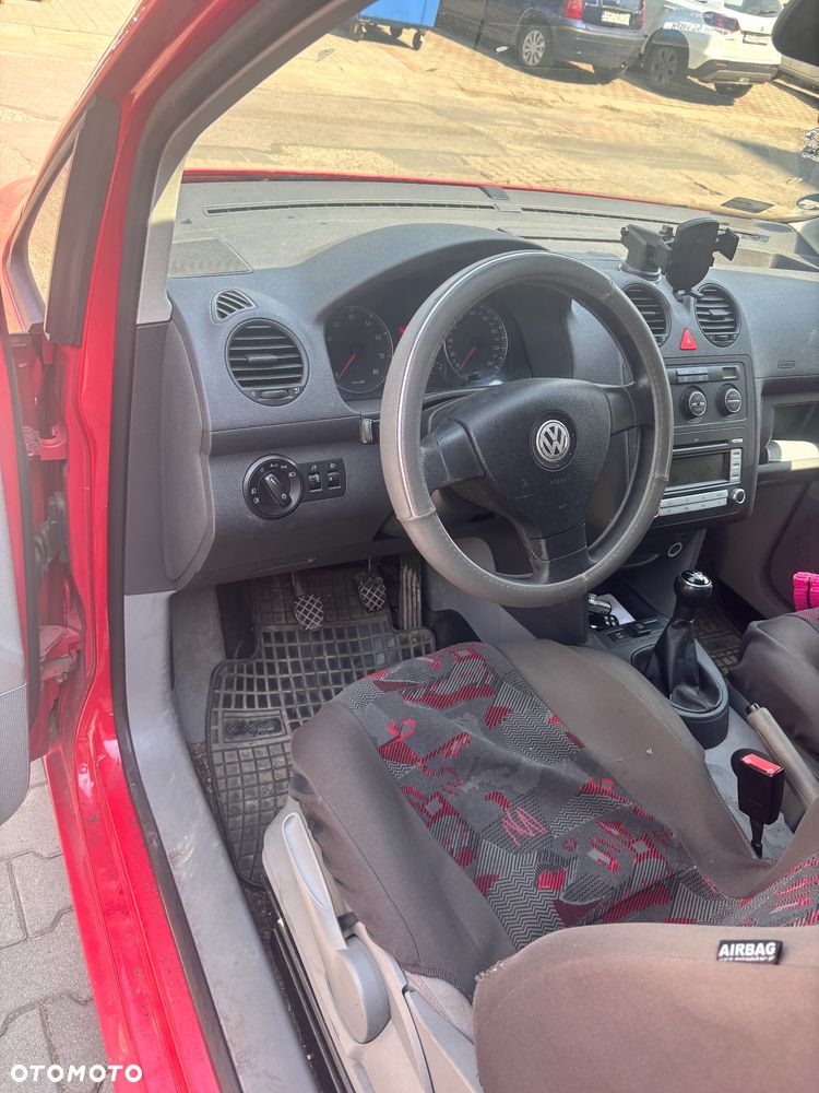 Volkswagen Caddy - 14