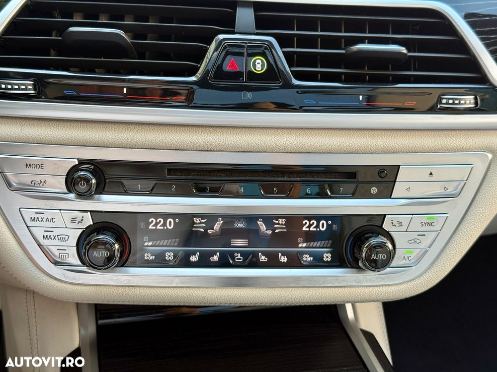 BMW Seria 7 740Ld xDrive - 26