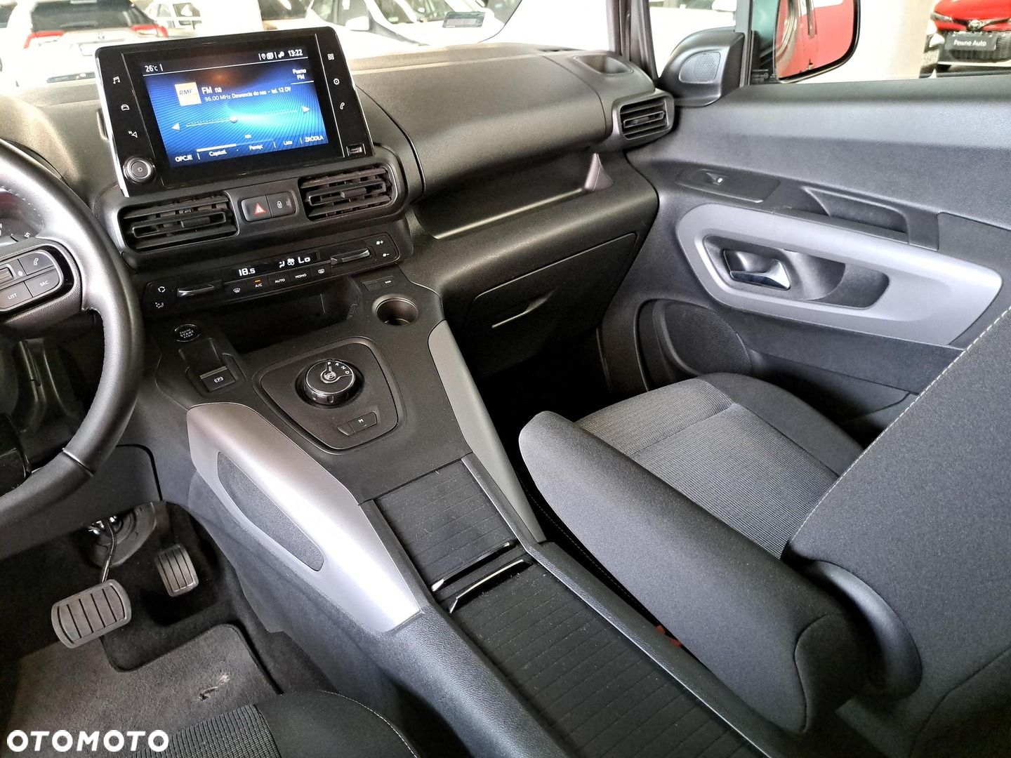 Toyota Proace City Verso 1.2 D-4T Family - 29