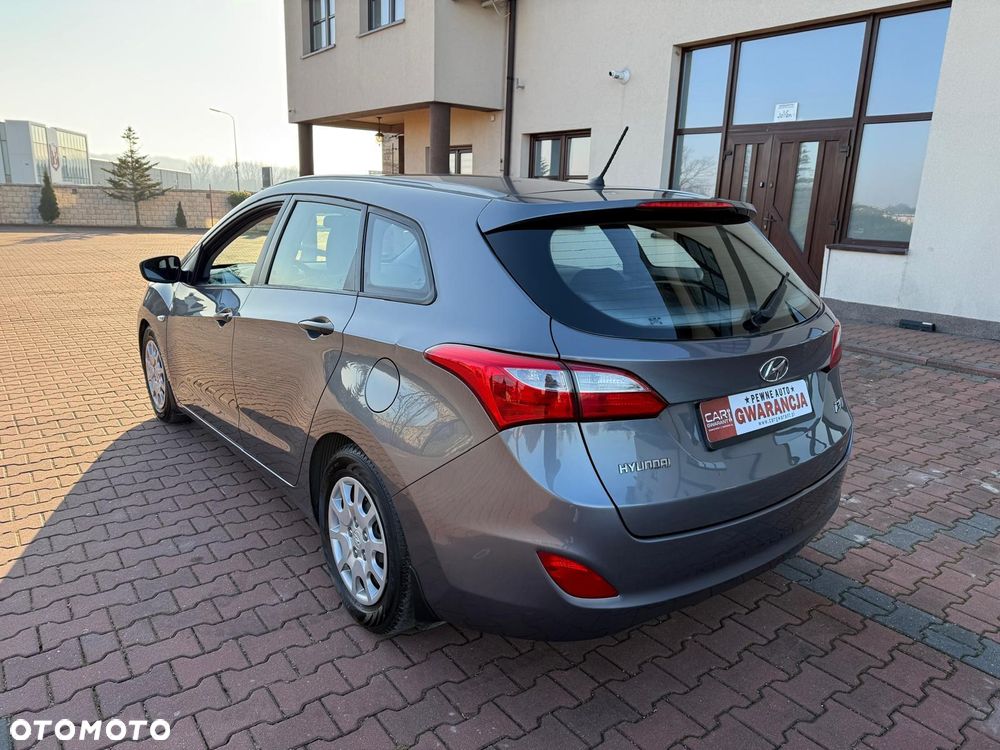 Hyundai i30 1.6 CRDi Comfort - 3