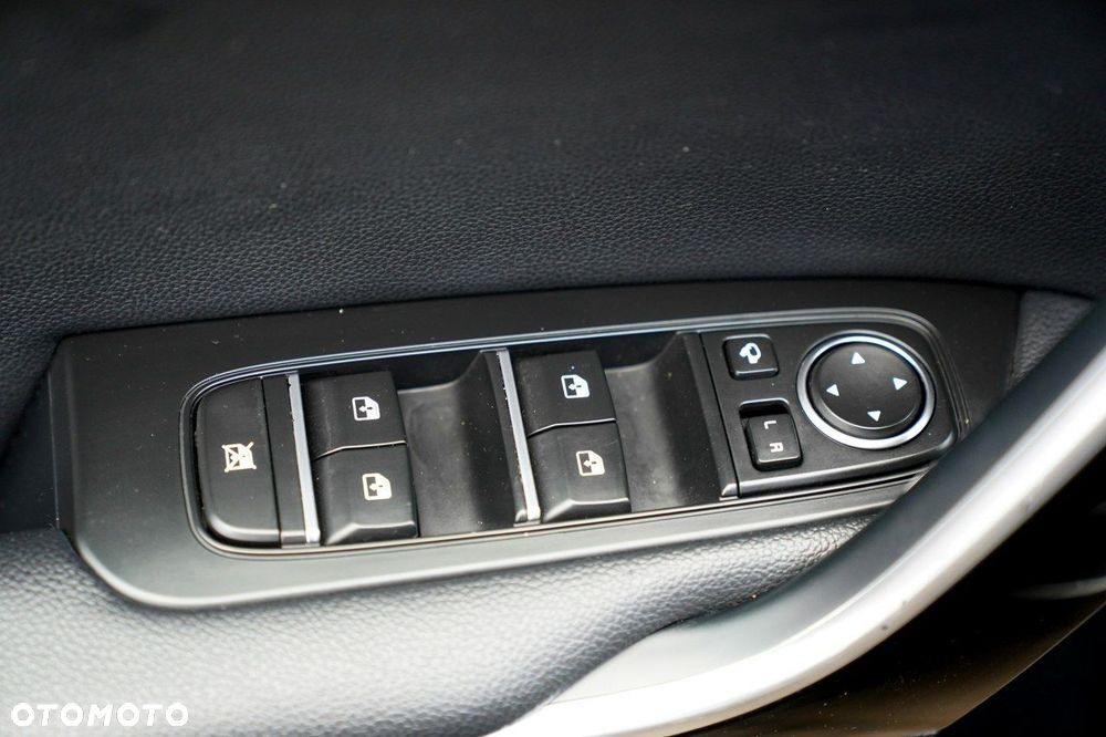 Kia XCeed - 15