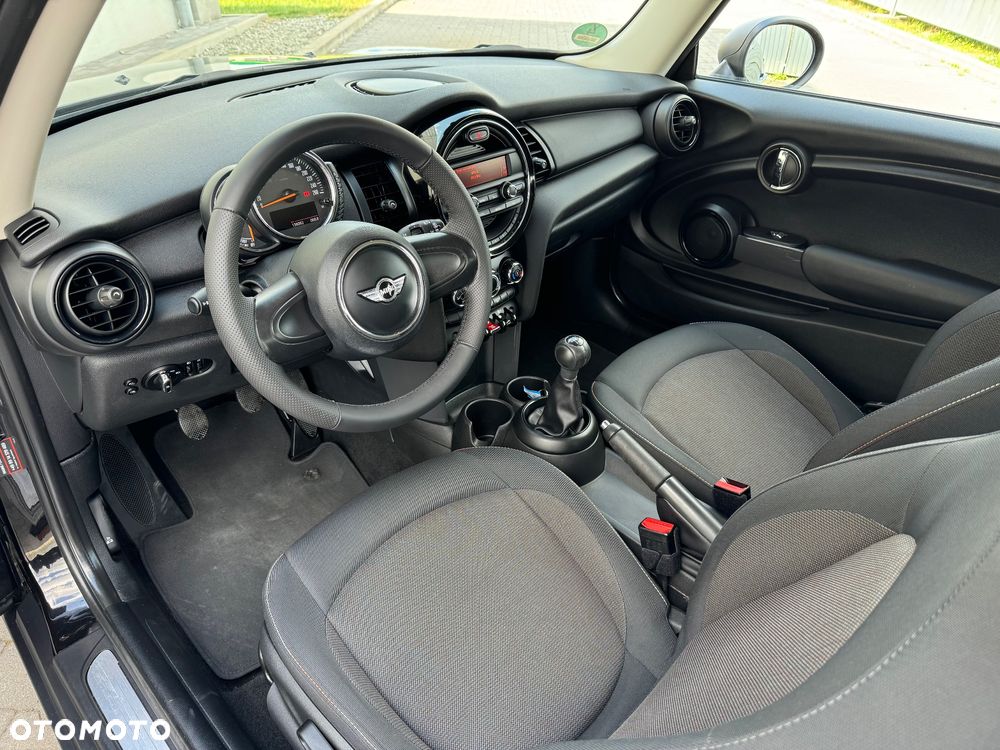 MINI ONE Standard - 5
